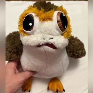 Disney plush Porg